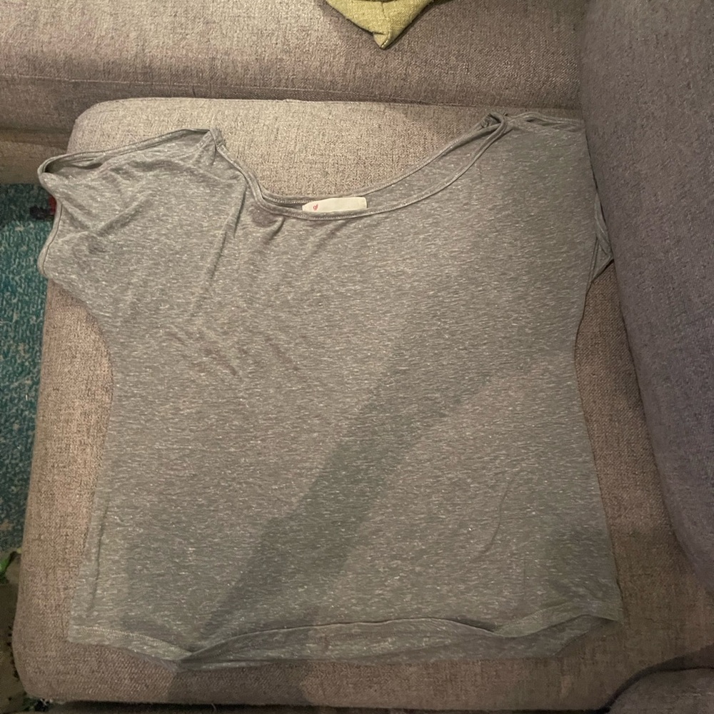 GF by Geren Ford grey t-shirt in xs-small